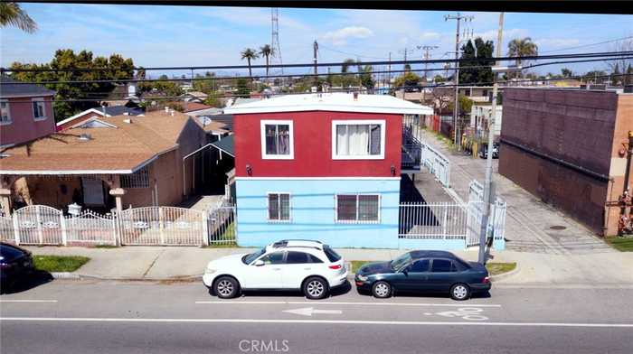 photo 2: 113 W Century Boulevard, Los Angeles CA 90003