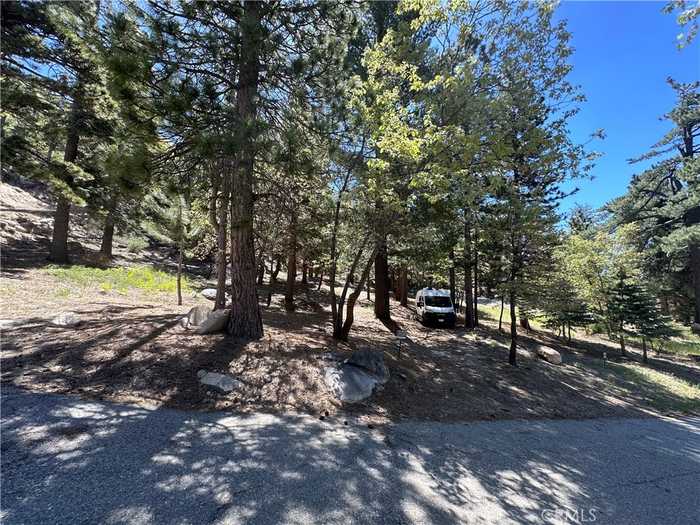 photo 1: Cobblestone Lane, Running Springs CA 92382