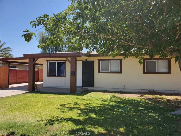 photo 1: 421 S 7th Street, Blythe CA 92225