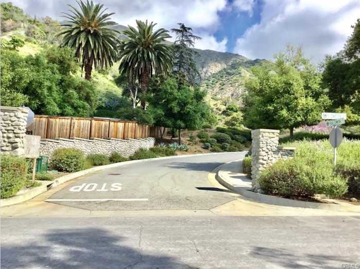 photo 1: 3 Nathaniel Terrace, Sierra Madre CA 91204