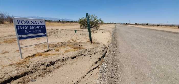 photo 1: Auburn Avenue, Adelanto CA 92301