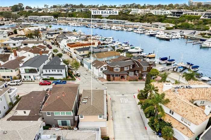 photo 33: 1611 Balboa Avenue, Newport Beach CA 92662