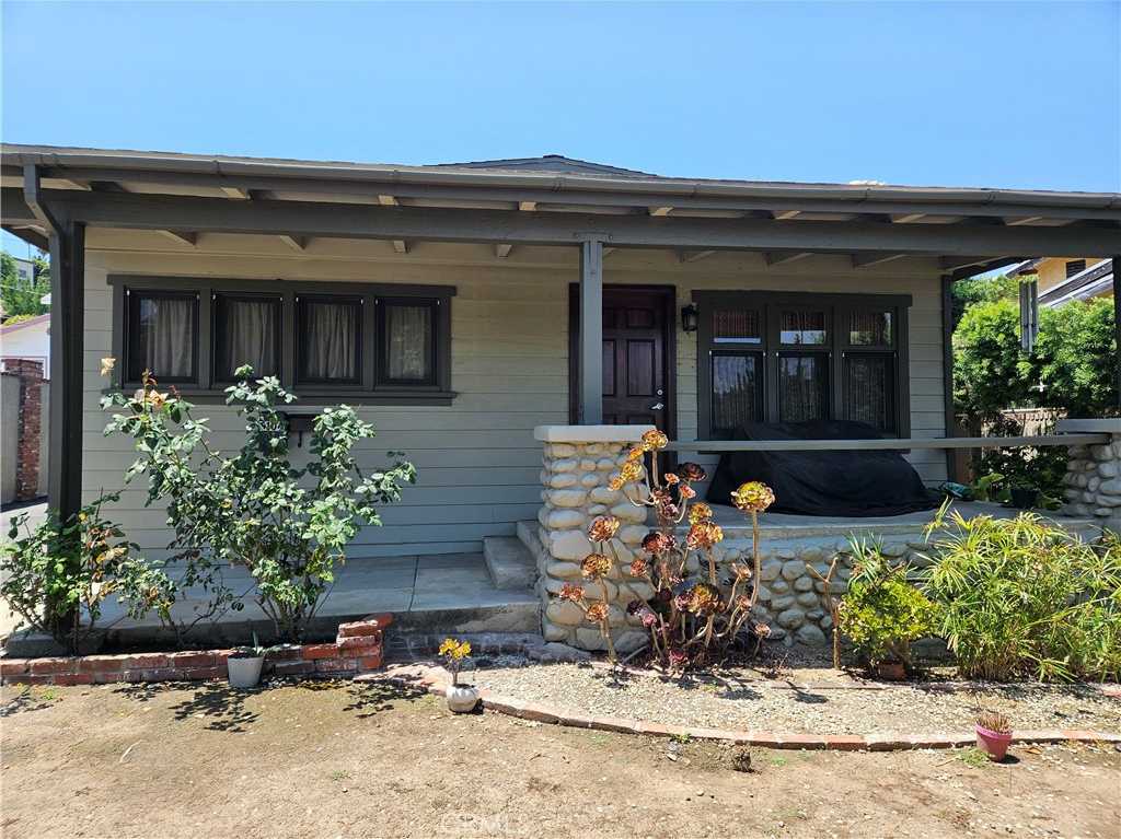 photo 2: 6104 York Boulevard, Los Angeles CA 90042