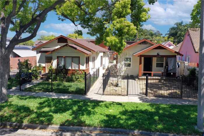 photo 1: 819 Cypress Avenue, Santa Ana CA 92701