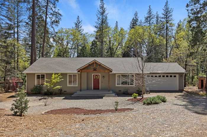 photo 1: 4933 Tiger Lily Lane, Forest Ranch CA 95942