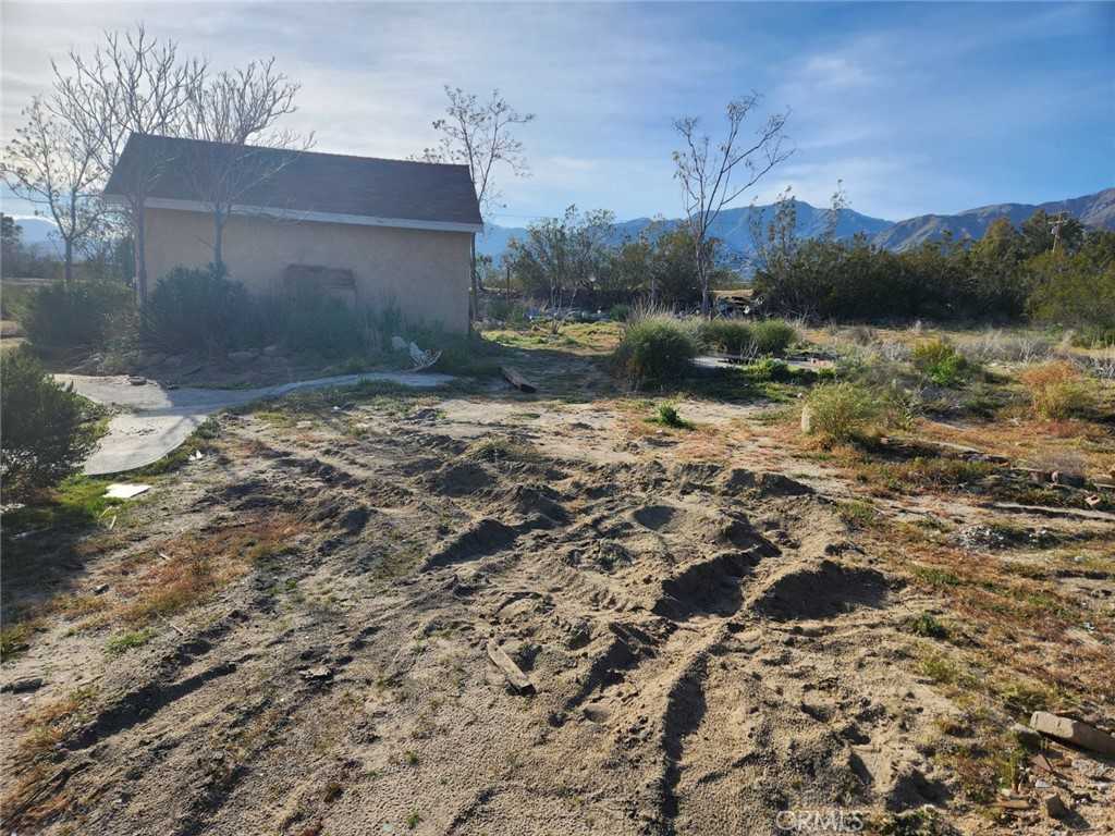 photo 3: 9888 Terrace drive, Morongo Valley CA 92256