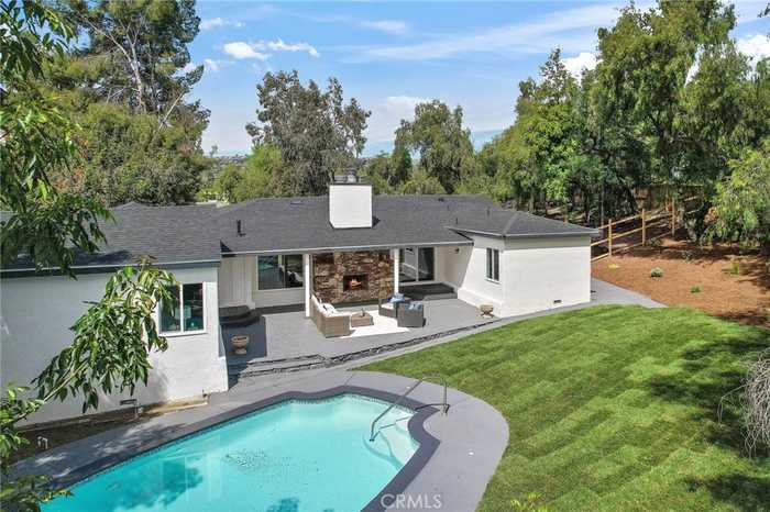 photo 1: 5932 Hinton Avenue, Woodland Hills CA 91367