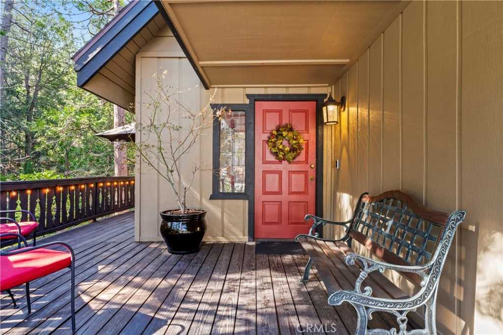 photo 3: 27169 Ironwood Lane, Lake Arrowhead CA 92352