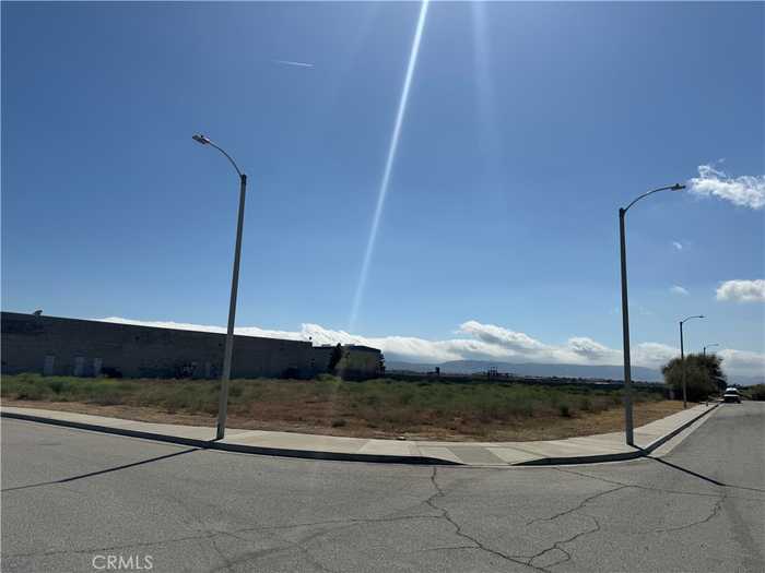 photo 2: E Avenue L-4, Lancaster CA 93536