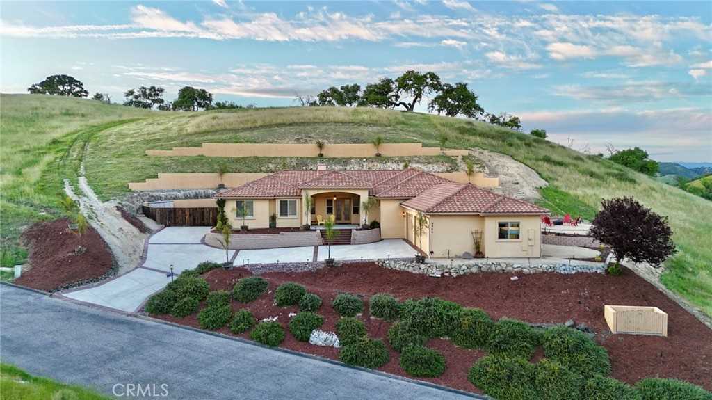 photo 3: 9805 Steelhead Road, Paso Robles CA 93446