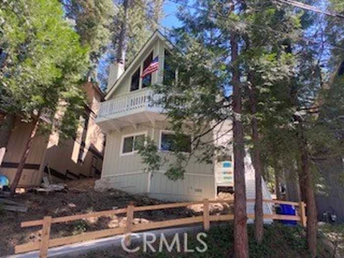 photo 1: 28367 Altamont Drive, Lake Arrowhead CA 92352