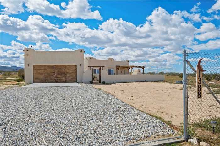 photo 1: 1388 Fortuna Avenue, Landers CA 92285