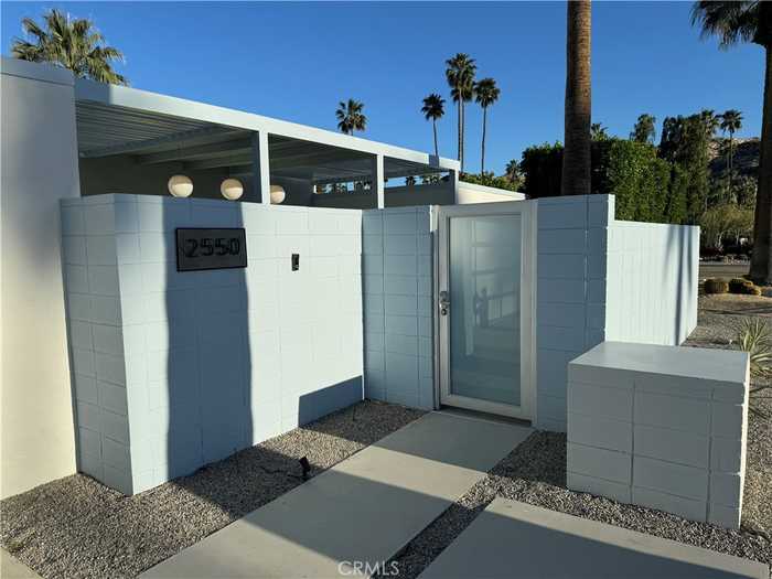 photo 2: 2550 S Broadmoor Drive, Palm Springs CA 92264