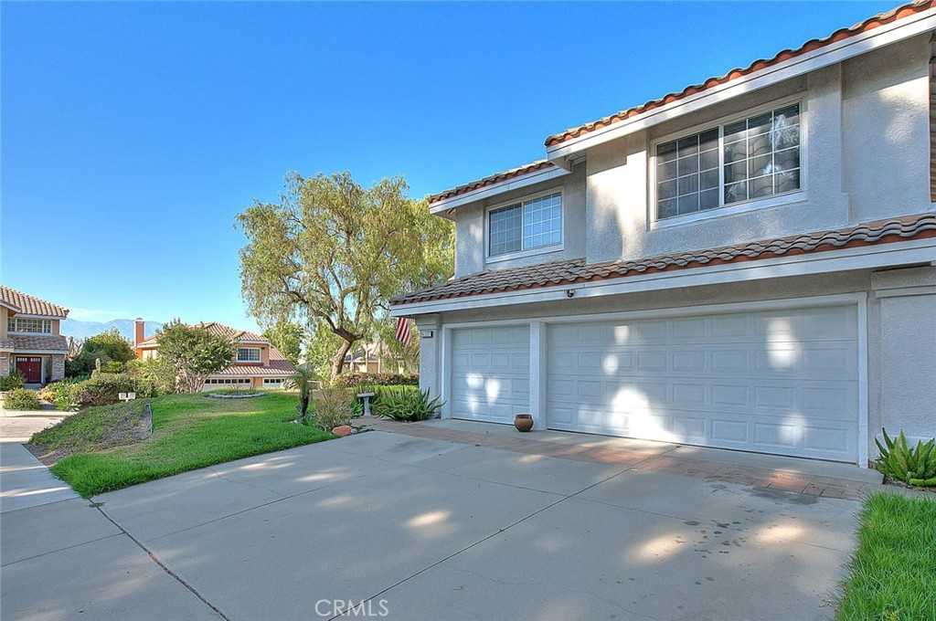 photo 2: 16327 Carnelian Court, Chino Hills CA 91709