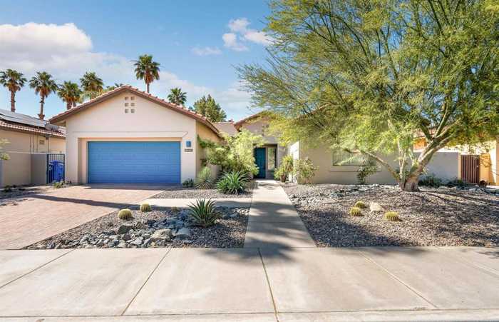 photo 1: 74569 Lavender Way, Palm Desert CA 92260