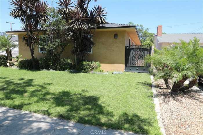 photo 2: 1105 N Linwood Avenue, Santa Ana CA 92701