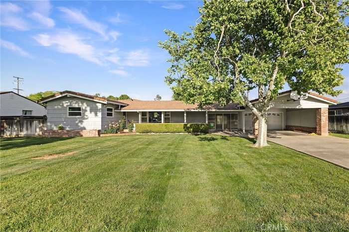 photo 1: 512 S Merrill Avenue, Willows CA 95988