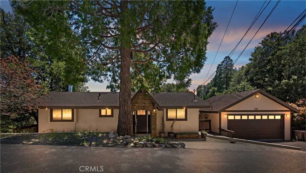 photo 2: 251 Wylerhorn Drive, Crestline CA 92325