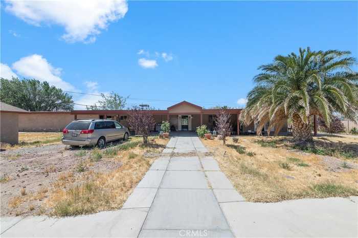 photo 2: 31516 Clay River Road, Barstow CA 92311