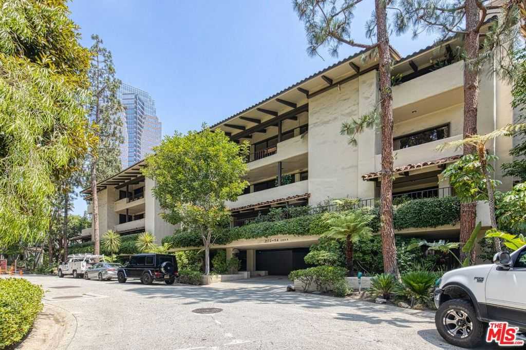 photo 2: 2178 Century Woods Way Unit 40, Los Angeles CA 90067