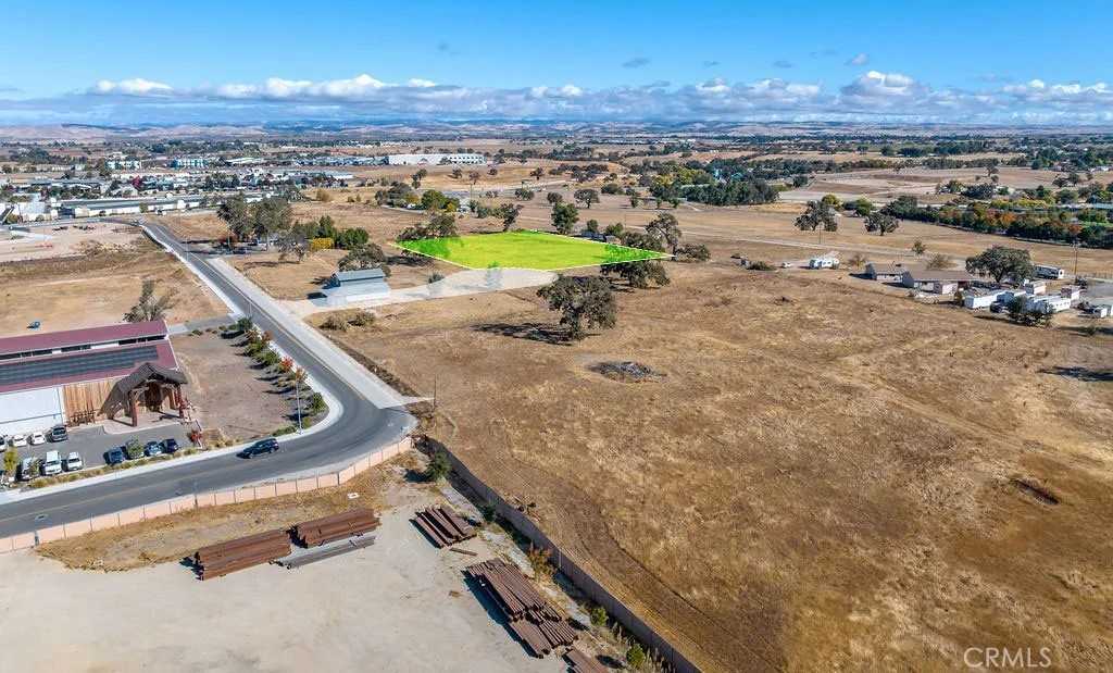 photo 1: Ardmore Road, Paso Robles CA 93446