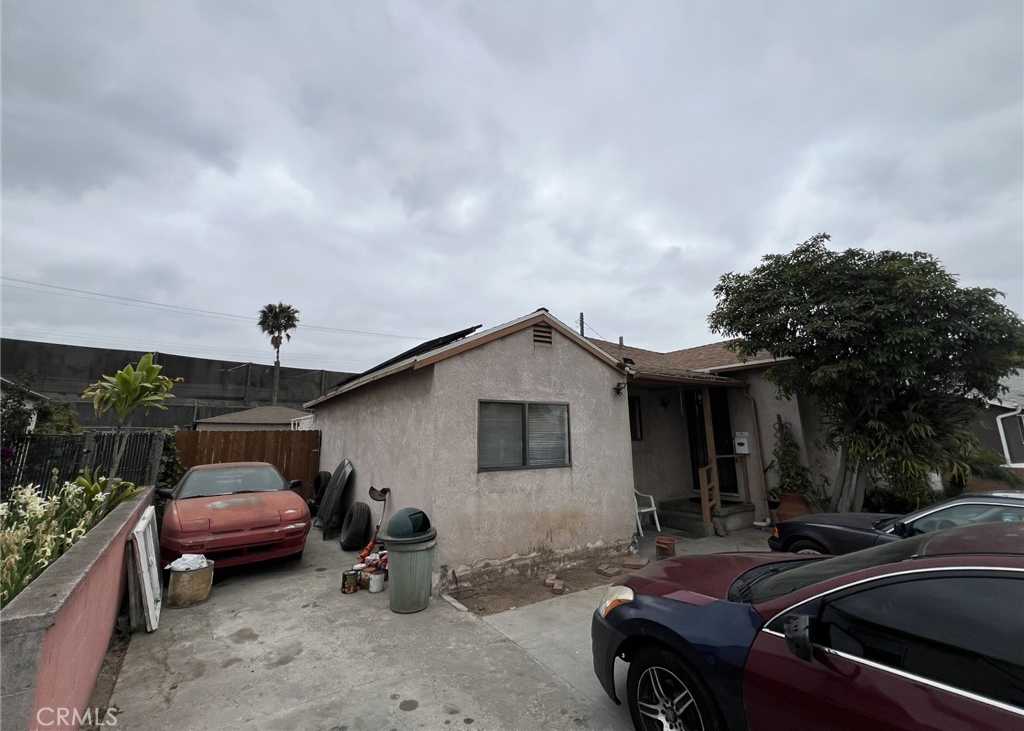 photo 3: 706 W 149th Street, Gardena CA 90247