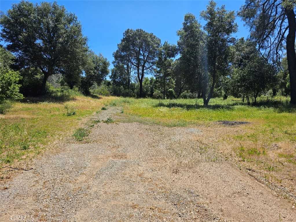 photo 1: 3770 Eureka Avenue, Clearlake CA 95422