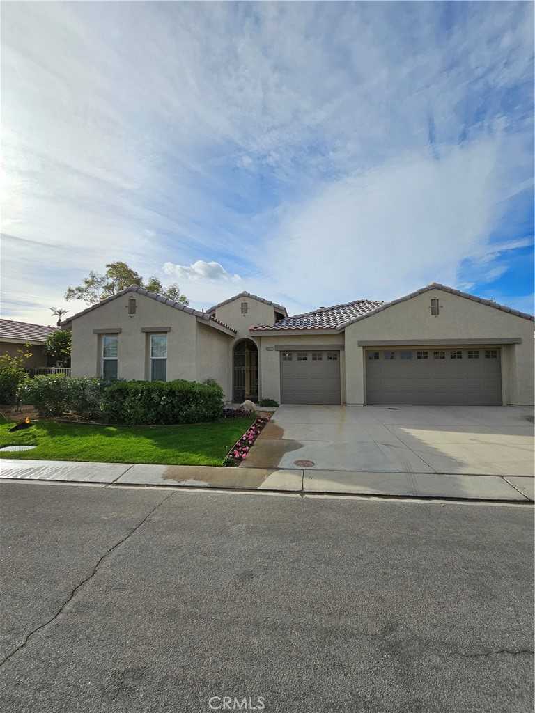 photo 1: 82527 Grant Drive, Indio CA 92201