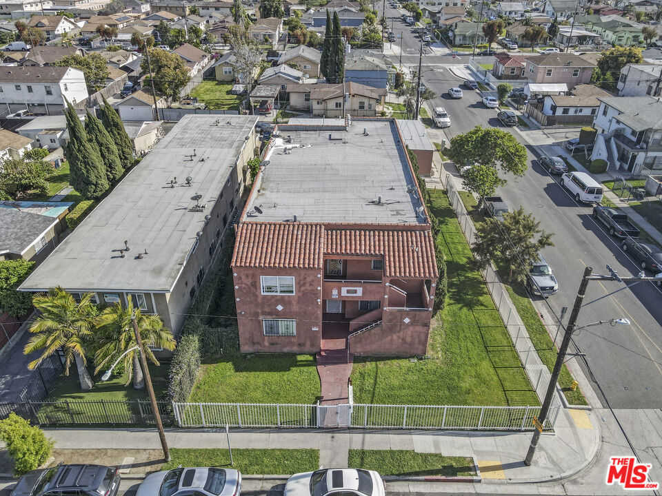 photo 2: 1152 W 88th Street, Los Angeles CA 90044