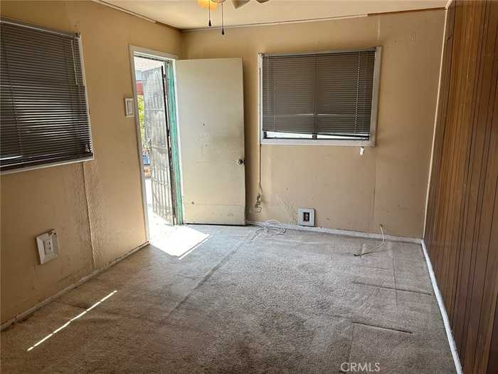 photo 6: 2273 W 29th Street, Los Angeles CA 90018