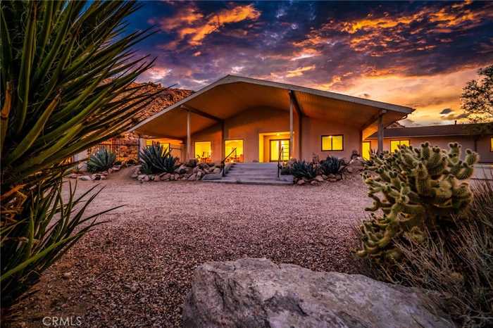 photo 1: 62823 La Collina, Joshua Tree CA 92252