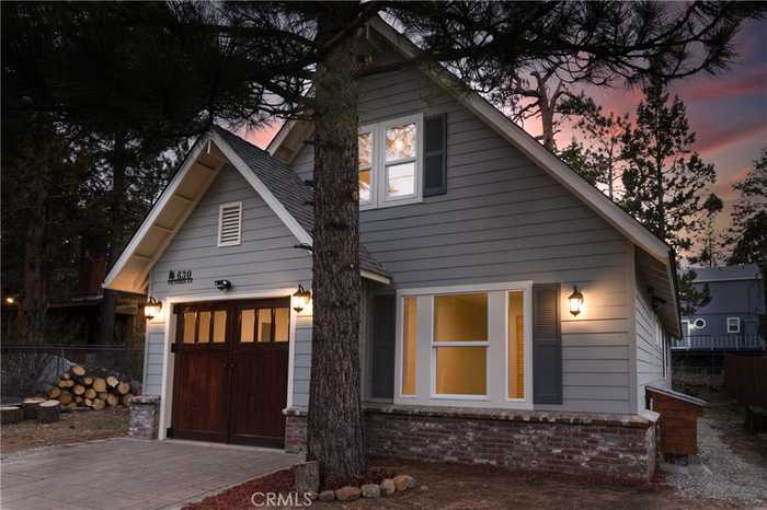 photo 2: 630 Victoria Lane, Sugarloaf CA 92386