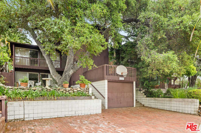 photo 1: 460 Sycamore Road, Santa Monica CA 90402