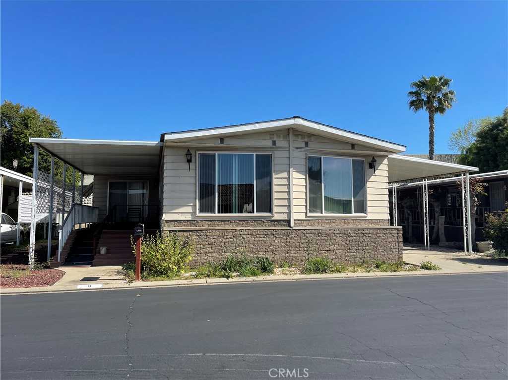 photo 1: 2240 Golden Oak Lane Unit 3, Merced CA 95341