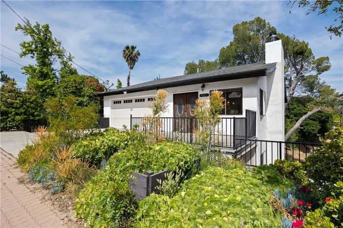 photo 2: 9620 Alene Drive, Tujunga CA 91042