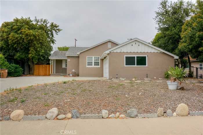 photo 1: 625 Hendrix Avenue, Claremont CA 91711