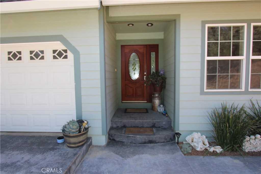 photo 3: 16300 Navajo Trail, Clearlake Oaks CA 95423