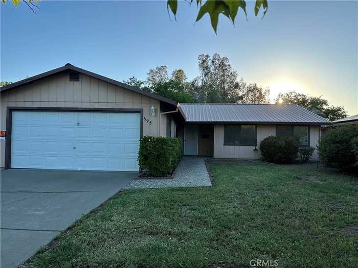 photo 2: 695 S Villa Avenue, Willows CA 95988