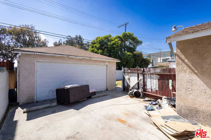 photo 10: 8931 Ramsgate Avenue, Los Angeles CA 90045