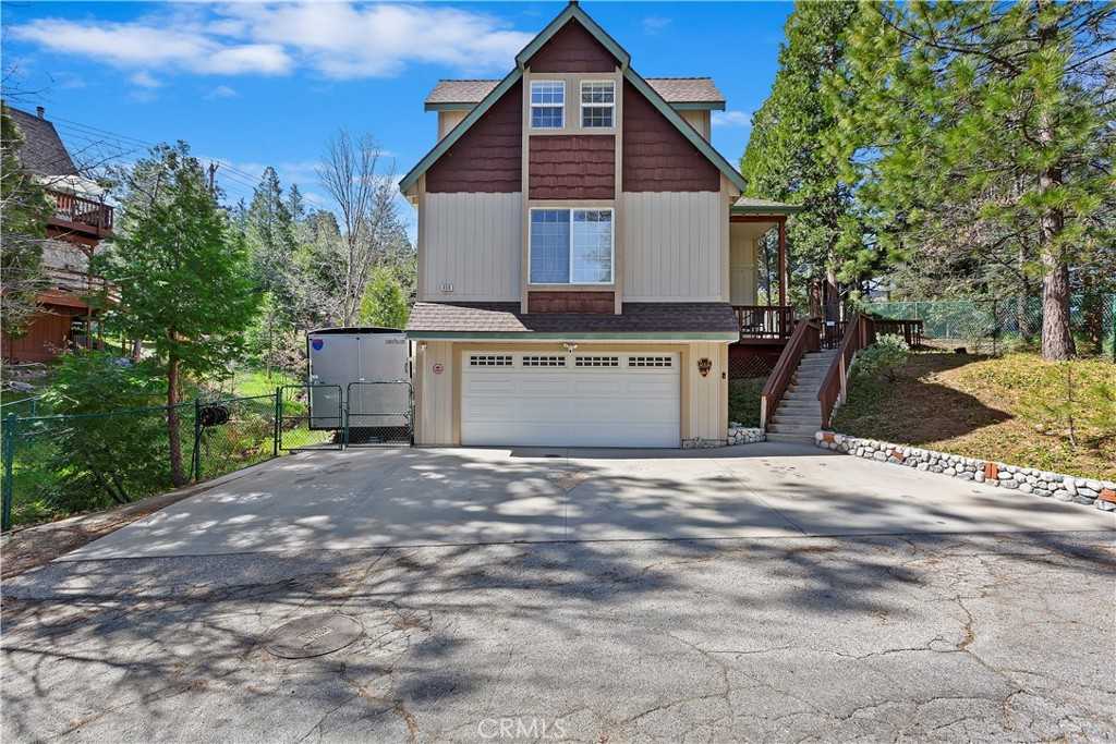 photo 3: 858 Grass Valley Road, Lake Arrowhead CA 92352