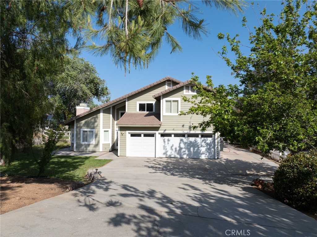 photo 2: 32986 Old Miner Road, Acton CA 93510