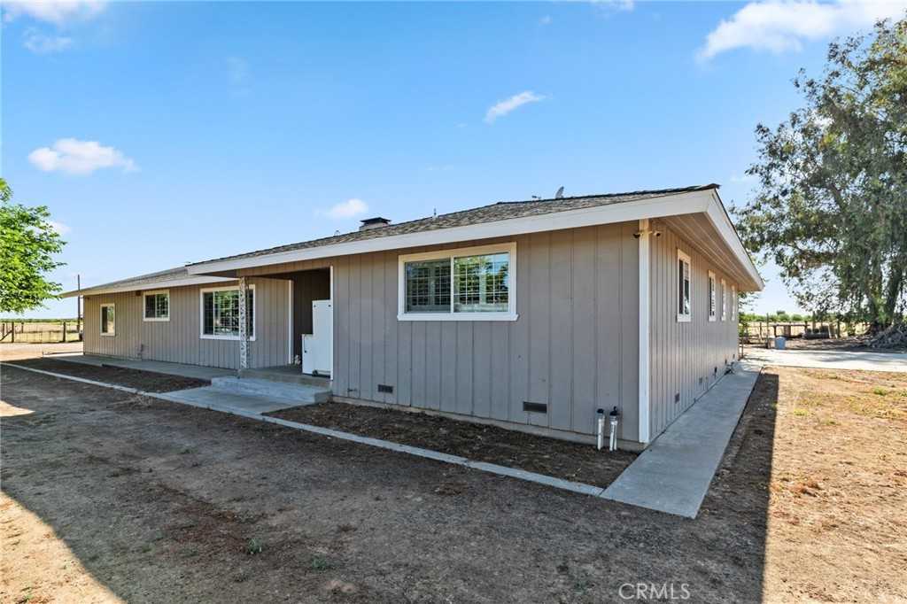 photo 3: 26662 Road 23, Chowchilla CA 93610