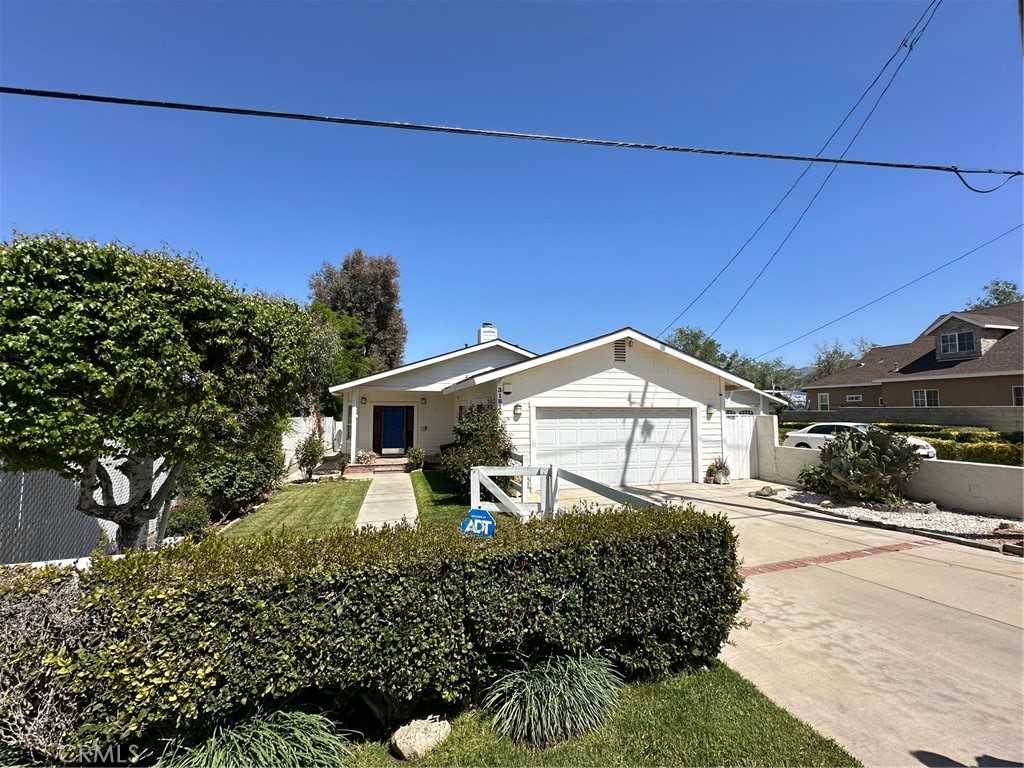 photo 3: 31814 3rd Street, Acton CA 93510