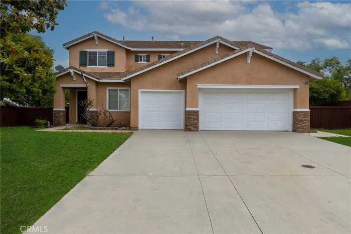 photo 2: 8348 Barnwood Lane, Riverside CA 92508