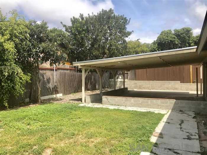 photo 9: 3129 Glenn Road, Oceanside CA 92056