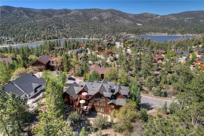 photo 2: 42402 Golden Oak Road, Big Bear Lake CA 92315