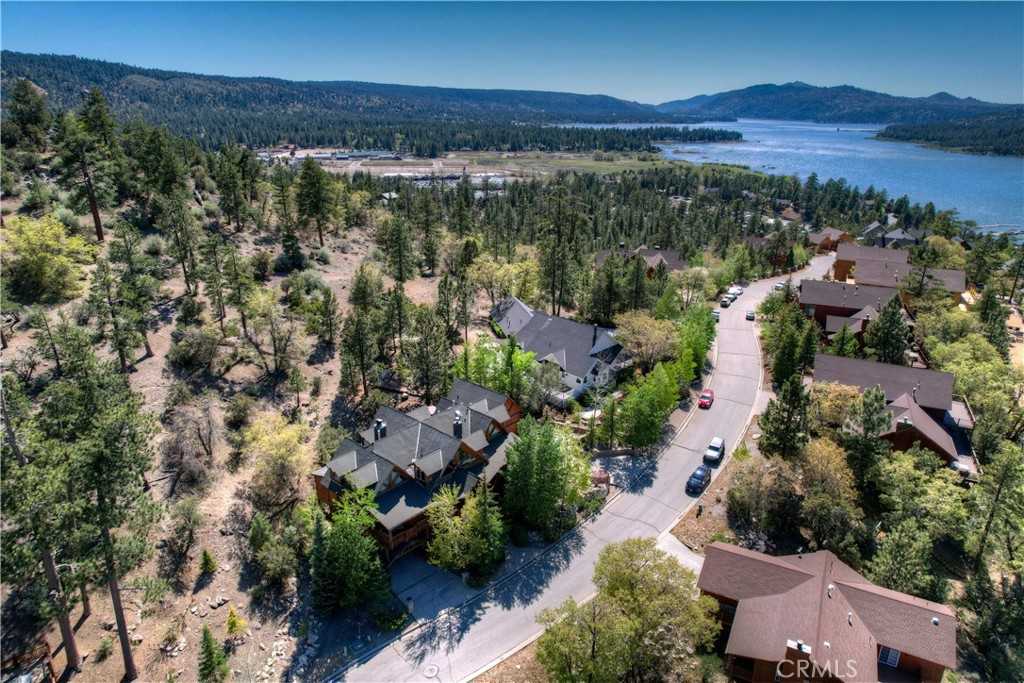 photo 3: 42402 Golden Oak Road, Big Bear Lake CA 92315