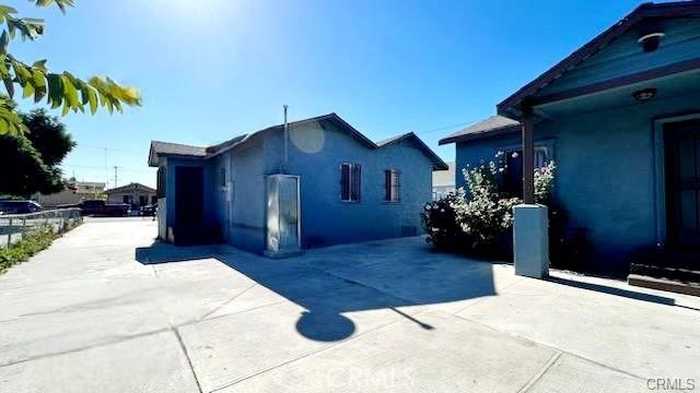 photo 2: 2305 Walter Street, Huntington Park CA 90255