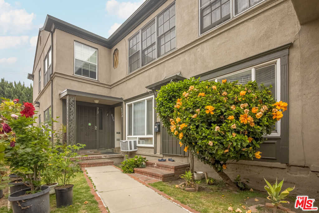 photo 3: 913 S Wilton Place, Los Angeles CA 90019