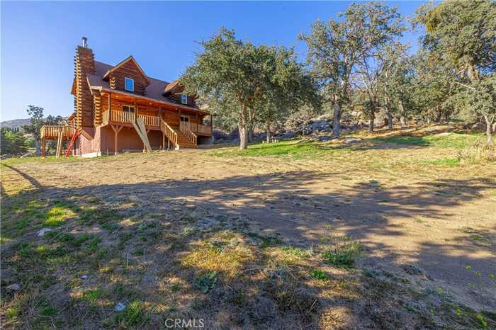 photo 2: 24401 Serra Place, Tehachapi CA 93561